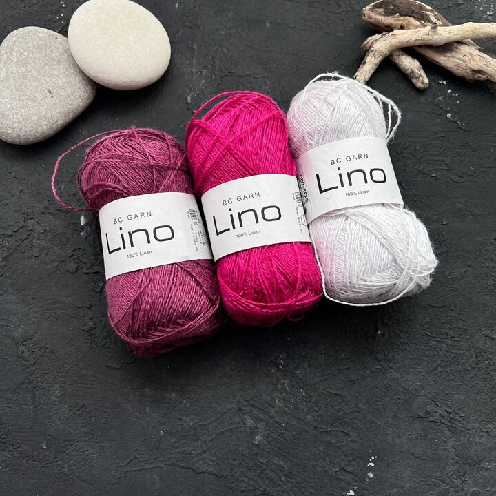 Всем привет! Красивая Оля в свитере из Lino от BC Garn. Хотите расскажем про пряжу и свитер подробнее? А пока полюбуйтес