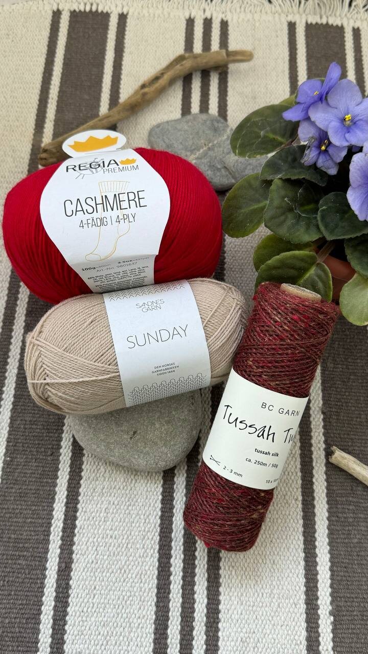 Делимся Юлиным проектом. Футболка из Tussah Tweed BC Garn в смеси с Tynn line. А поскольку у нас осень на носу, подготов