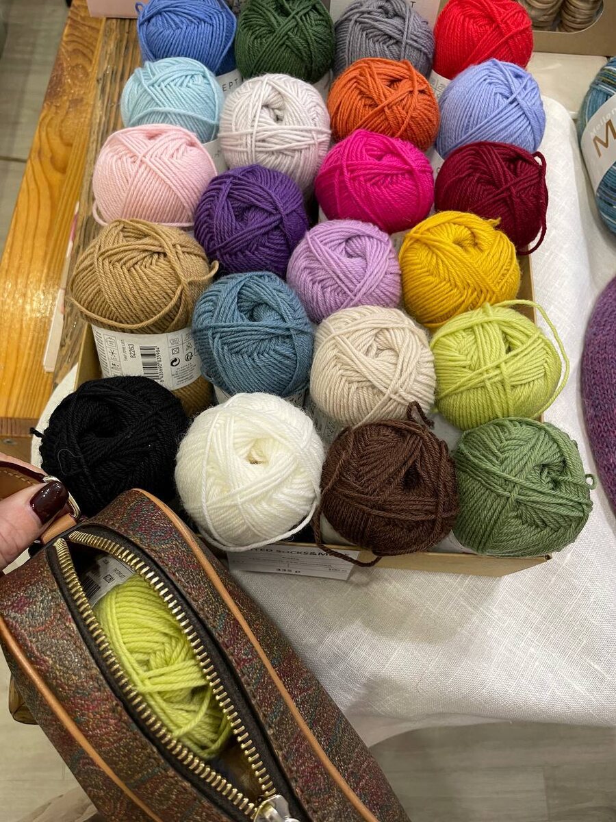 А Света вчера приютила малышей United socks&more