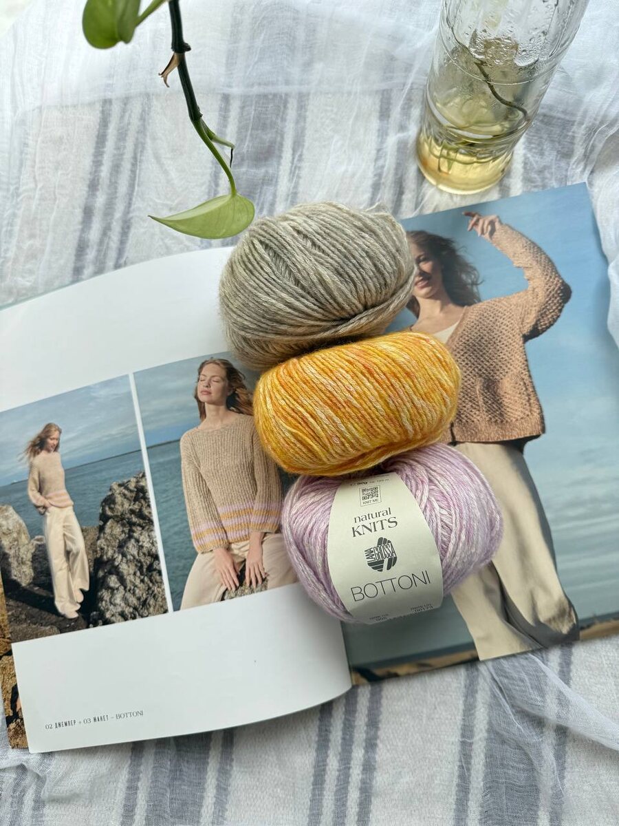 Как мы вчера выяснили, есть очень базовые журналы, такие как Natural knits 01