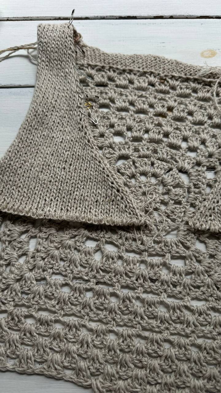 Не удержалась и вяжу из недавно пришедшей к нам пряжи Linen Katia. Свои впечатления рассказала в видео. Вкратце: пряжа