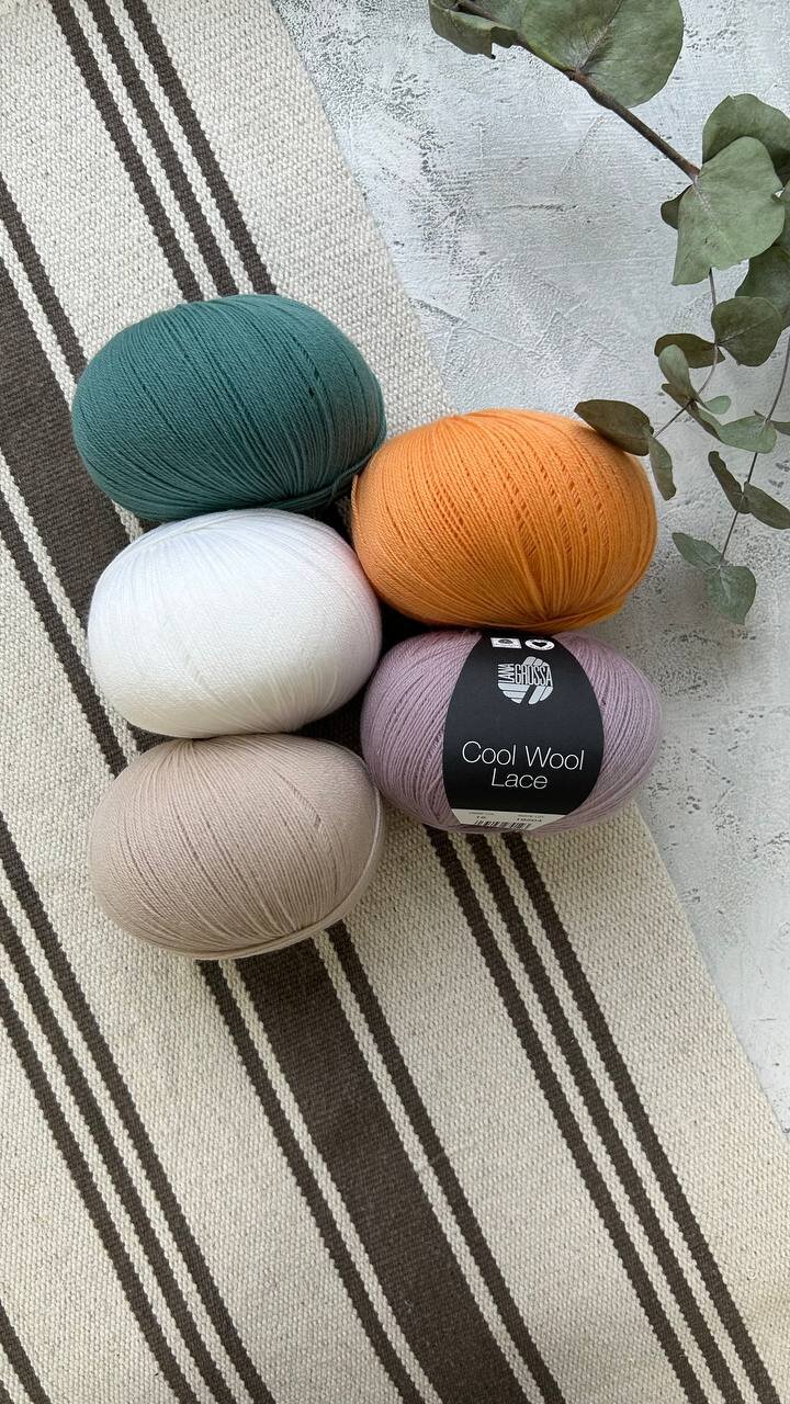 Повышаем настроение с яркими новинками от Lana Grossa Пополнилась палитра Cool Wool Lace. Только посмотрите на этот ярки