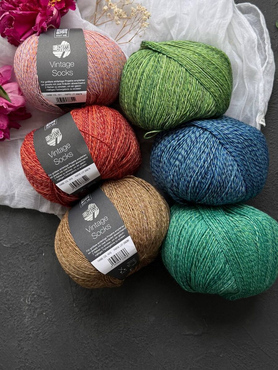 Утренние Юникорны отлично подойдут к носочной пряже Vintage Socks Lana grossa