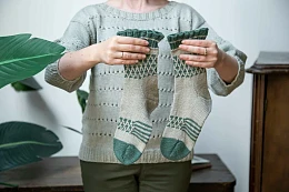 Книга Вяжем НОСКИ снизу вверх. С автографом Автора | Анна Журавлёва