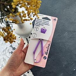 Hemline Ножницы для обрезки нитей 10,5 см с защитным колпачком Hemline Ножницы для обрезки нитей 10,5 см с защитным колпачком